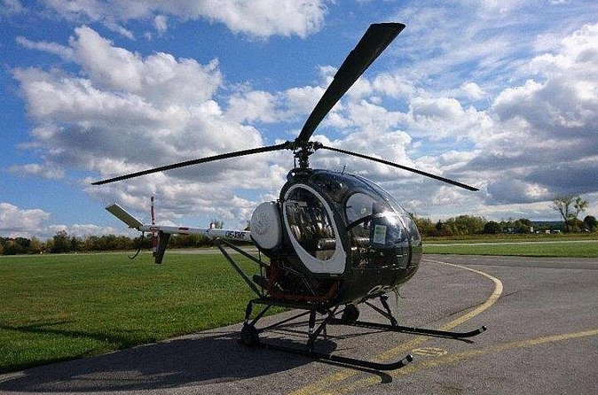 20 Minutes Helicopter Tour for 2 - Wiener Pforte, Bisamberg, and Kahlenberg