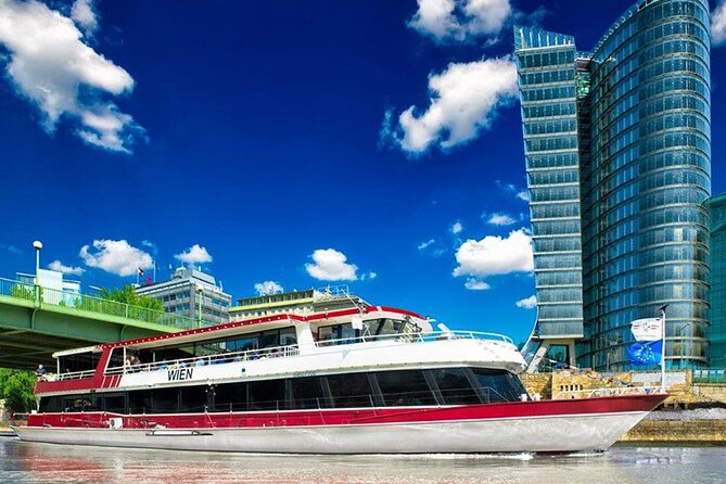 24-hour Hop-On Hop-Off with Ferris Wheel and River Cruise - A useful first look at Vienna from the bus