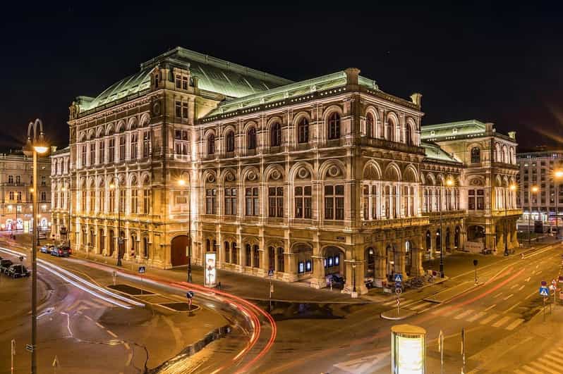 3 hour private tour in Vienna by private car - How much sightseeing fits into three hours