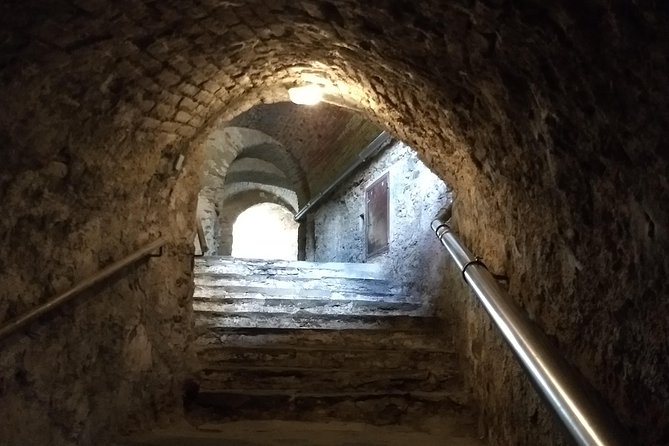 4-Hour Private Alpine Hiking Tour 'In the footsteps of king Lionheart' - Why this Wachau hike is worth a day from Vienna