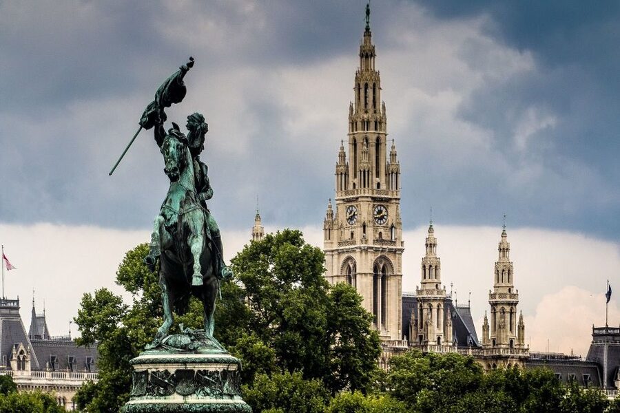 An Introduction to Vienna Walking Tour - Naschmarkt and the Taste of Everyday Vienna