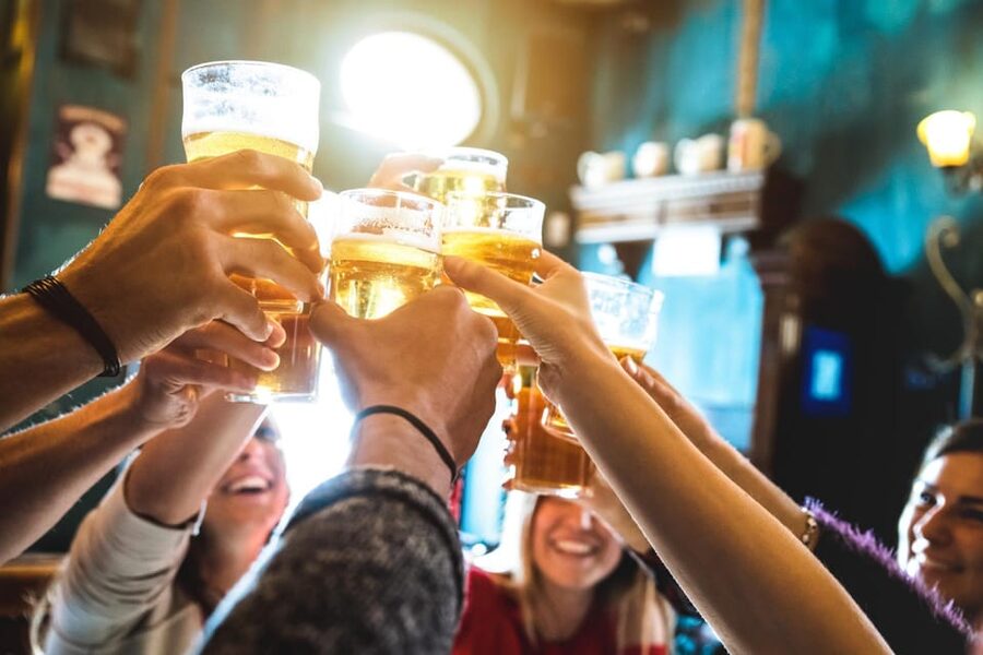 Austrian Beer Tasting and Self-Guided Tour of Vienna - Stop Two: Seasonal Craft Beer and Humorous Decor