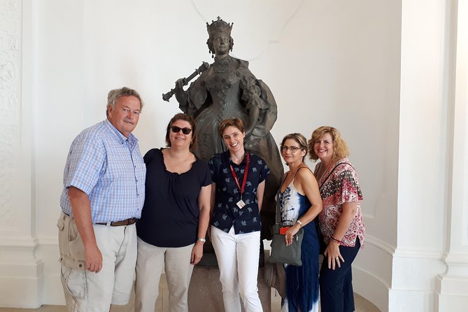 Belvedere Palace and Museum Tour - Understanding The Kiss beyond the photograph