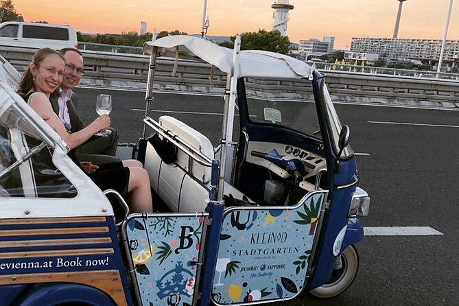 Best of Vienna Tour in TUK TUK! - How to judge the $180.44 price