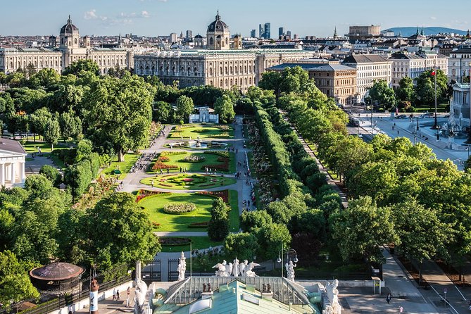 Bicycle tour - Vienna Complete - Parks and the lighter side of Vienna