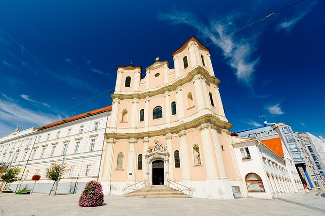 Bratislava Day Trip from Vienna With Catamaran Cruise on Danube - Six hours of free time: opportunity or overlong wait?