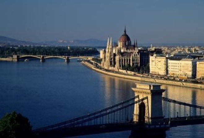 Budapest private day trip from Vienna - Why this private day trip works from Vienna