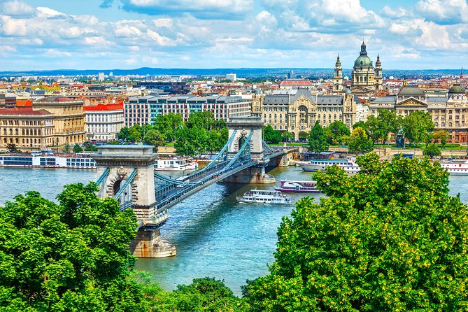Budapest Private Tour from Vienna - From Vienna to Budapest by private car