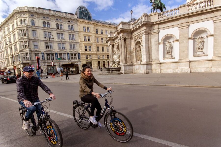 Classic Vienna: 3-Hour Guided Bike Tour - Key points to know before you pedal off