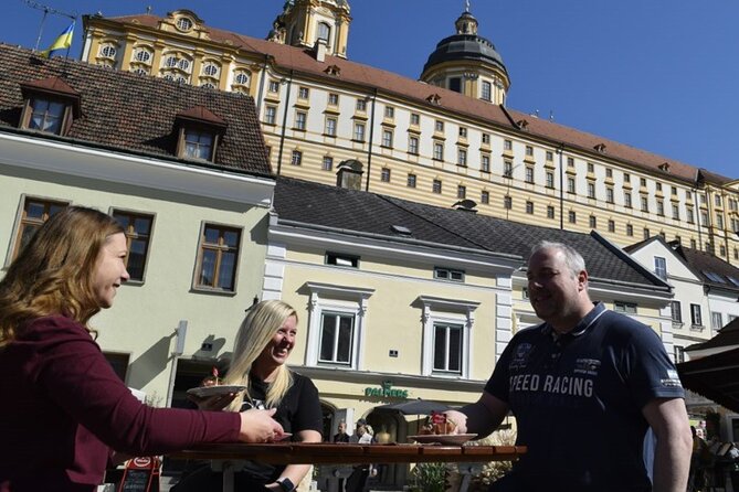 Culinary tour in Melk - Stop three: homemade ice cream in an Austrian café