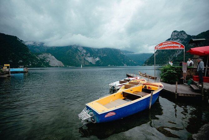 Day Tour from Vienna to Hallstatt and Salzburg with Photographer - Food, photos, and what you should bring