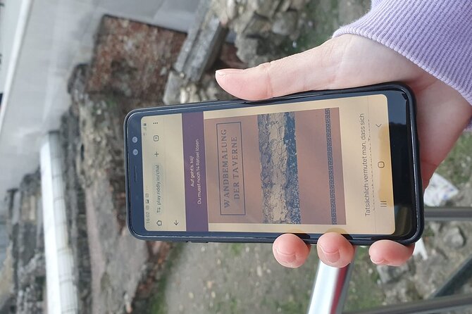 Digital puzzle tour with Marcus Aurelius' order - Mobile access and the self-guided format