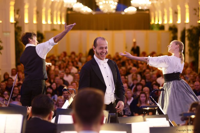 Evening at Schönbrunn Palace Vienna: 3-course Dinner and Concert - Key points to know before booking