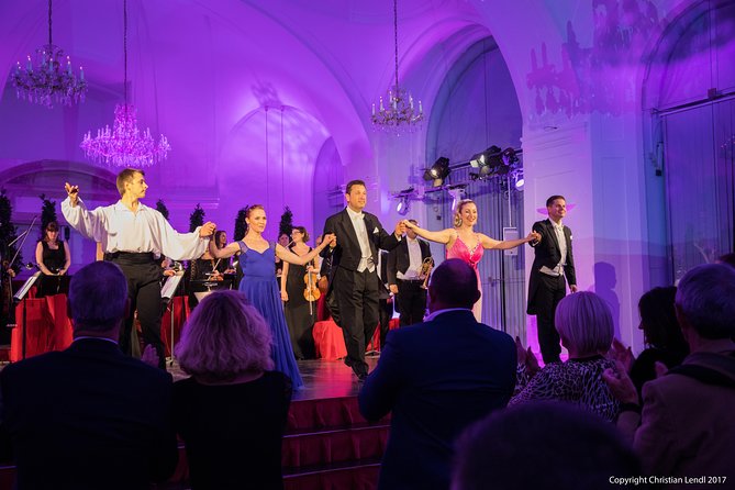 Evening at Schönbrunn Palace Vienna: 3-course Dinner and Concert - What the evening at Schönbrunn actually includes