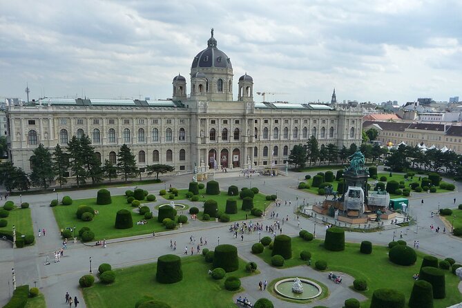 Exclusive Vienna Old Town Highlights Walking Tour (max. 6 persons) - The State Opera and Vienna’s musical identity
