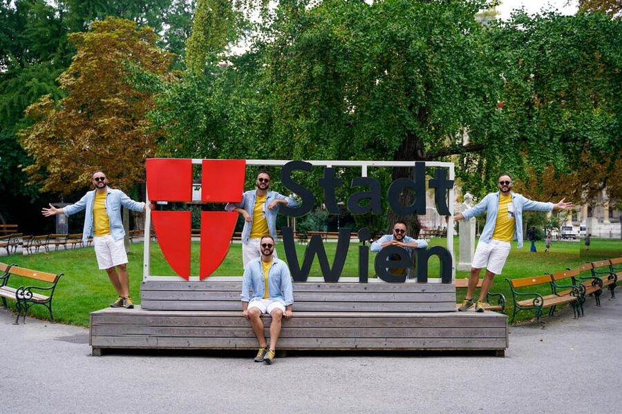 Exclusive Vienna Photography Session and City tour - Who should book this Vienna photography tour?