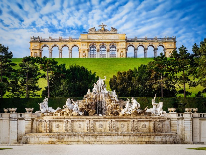 Family Tour Schonbrunn Children Museum Vienna with Transport - Why skip-the-line access matters with children