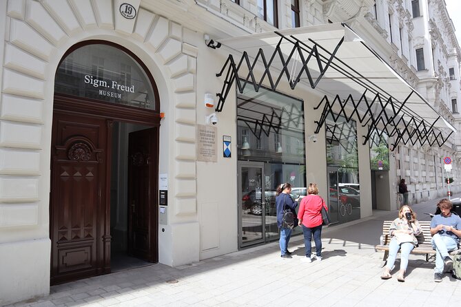 Freud - Inside the mind of a Genius - Who will enjoy this Freud walking tour?