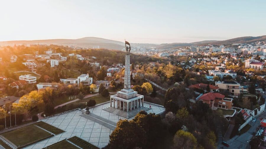 From Vienna: Bratislava City Highlights Trip - The guide makes the difference