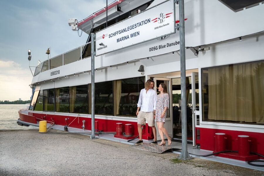 From Vienna: Day Cruise to Bratislava - Comfort on the MS Kaiserin Elisabeth