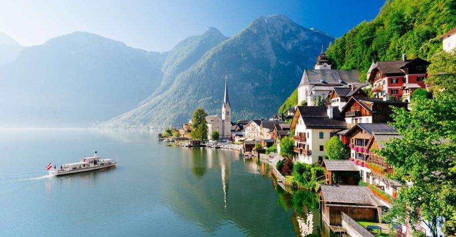From Vienna: Full Day Trip to Hallstatt and Salzkammergut - The coach ride through Austria