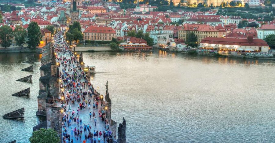 From Vienna: Full-Day Trip to Prague - The Sound of Music connection needs clarification