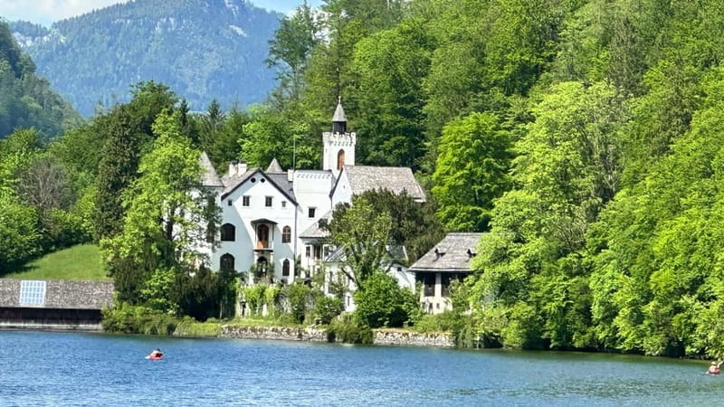 From Vienna: Gmunden, Hallstatt, Salzkammergut Day Tour - Who will enjoy this day most