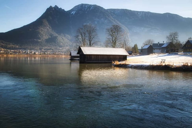 From Vienna: Hallstatt Guided Day Tour - A small van changes the feel of the journey