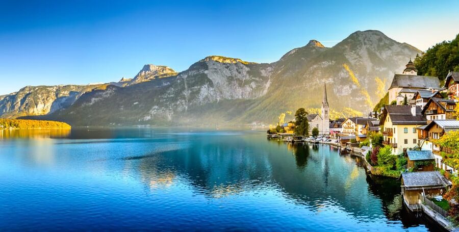 From Vienna: Private Hallstatt Day Tour - The long road from Vienna through Lower Austria