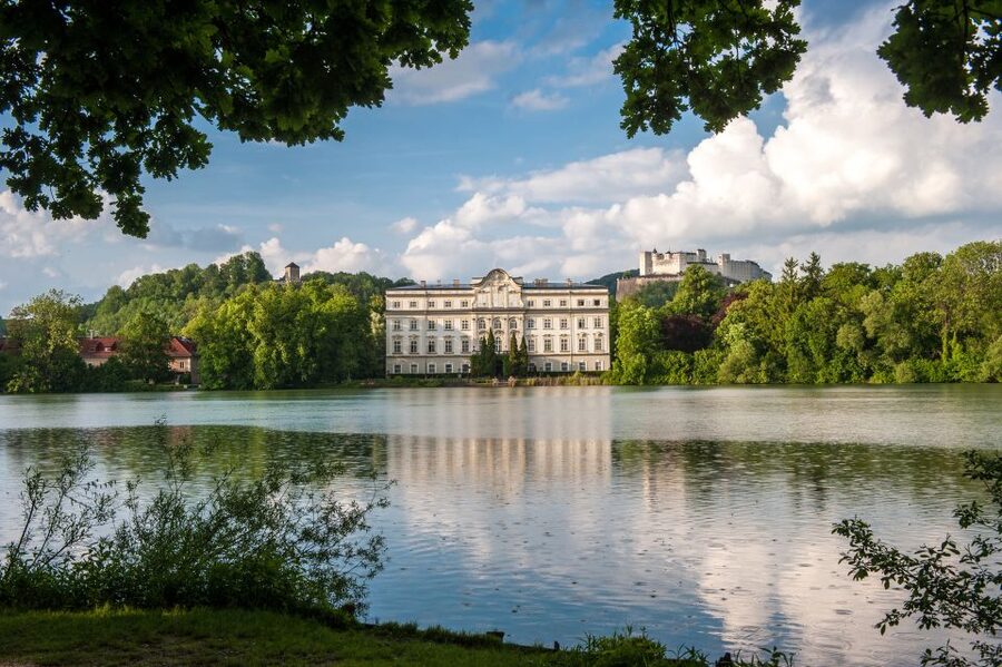From Vienna: Sound of Movies Musical Tour to Salzburg - Meeting up in central Vienna