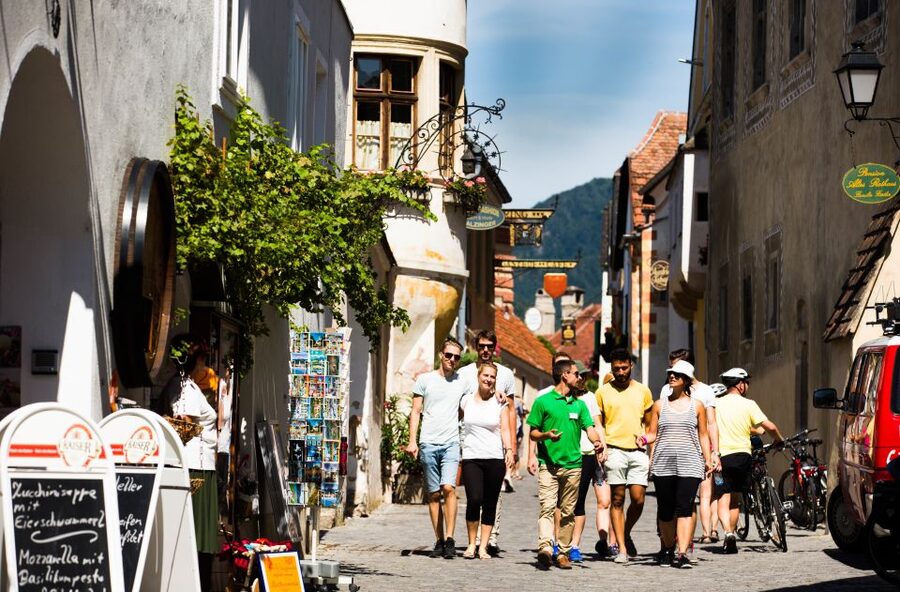From Vienna: Wachau Valley Day Tour with Wine Tasting - Melk Abbey and the seasonal difference