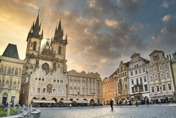 Full-Day Private Tour to Prague from Vienna - The real shape of a Vienna to Prague day