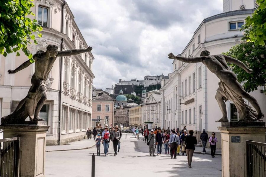 Full-Day Private Trip from Vienna to Salzburg - Key Points At A Glance