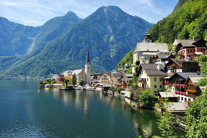 Full Day Tour from Vienna to Wachau, Melk, Hallstatt and Salzburg - A huge Austrian day from Vienna