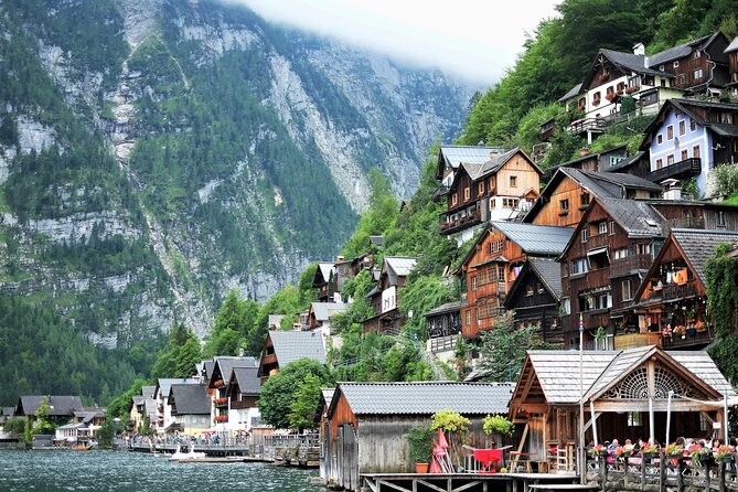 Full Day Tour from Vienna to Wachau, Melk, Hallstatt and Salzburg - Salzburg in only two hours