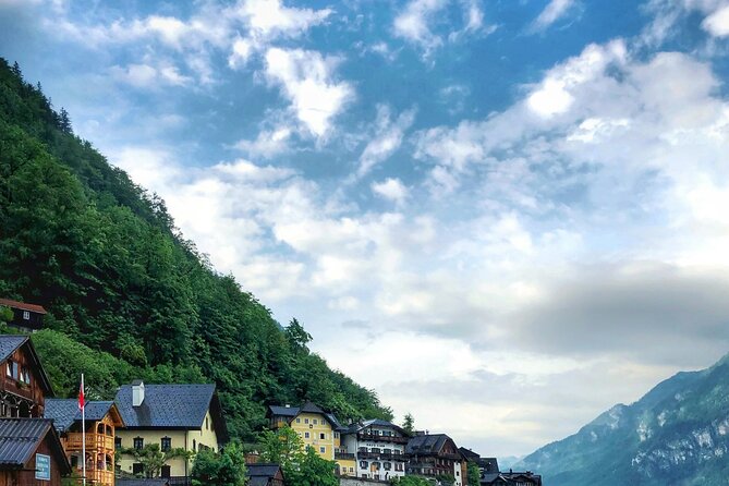 Full Day Tour from Vienna to Wachau, Melk, Hallstatt and Salzburg - The reliability problem