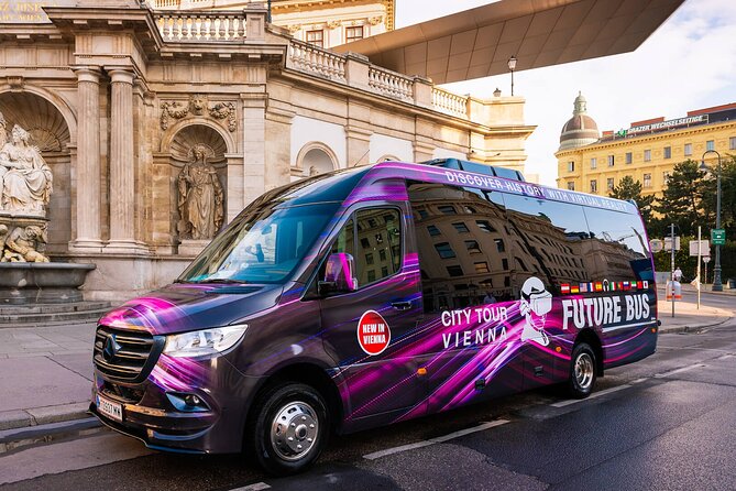 Future Bus Tours - Vienna's highlights bus tour with virtual reality - What the audio guide adds, and where to be careful