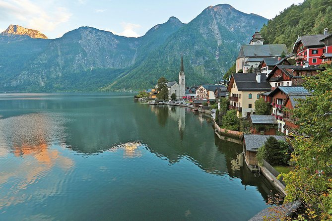 Hallstatt Guided Day Trip from Vienna With Boat Ride Option - The return journey and what the long day feels like