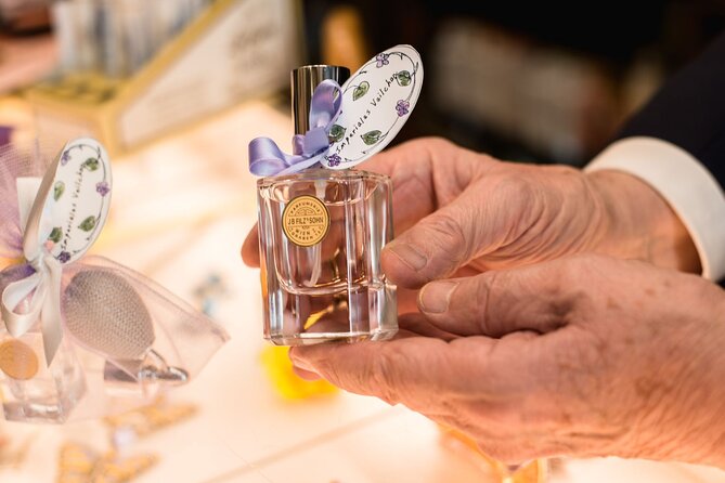 KuK perfumery Filz - the fragrance of empress Sisi - What the $35.49 price includes