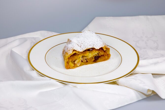 Nabiel's Vienna Cooking Class - Why the intimate setting beats a restaurant meal