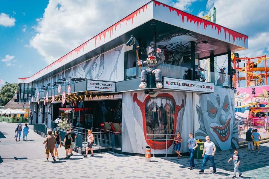 Prater Super Ticket - The Clown turns a 150-meter track into a spooky VR ride