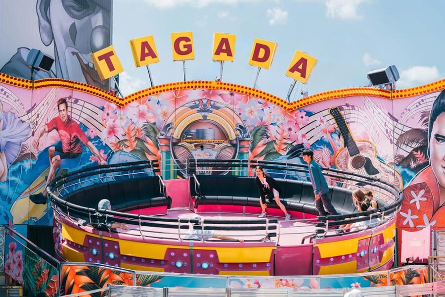 Prater Super Ticket - Tagada brings disco beats and controlled chaos