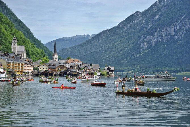 Private Day Tour of Hallstatt and Salzburg from Vienna - Hallstatt’s square, lake, and narrow streets