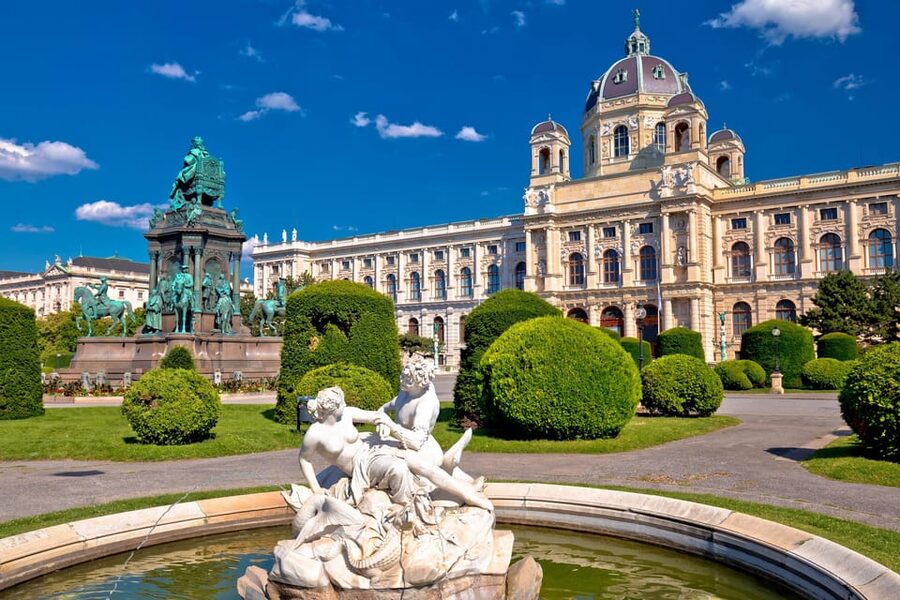 Private day trip from Budapest to Vienna and back - Key points to know before booking