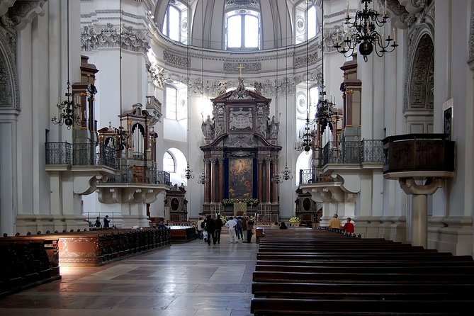 Private full day tour to Salzburg from Vienna with a local guide - Leaving Vienna through the Vienna Woods