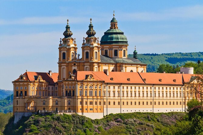 Private Full Day Trip to Hallstatt ,Salzburg and Melk from Vienna - Key points to know before you book