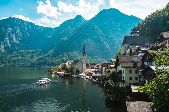 Private guided tour from Vienna to Hallstatt with Skywalk & Salt Mine Experience - Key points to know before booking