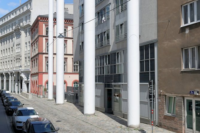 Private Jewish Vienna Walking Tour - Why a private historian can add real value