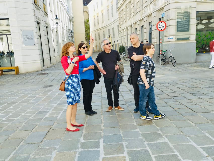 Private Spooky Vienna Tour - The Blood Countess and Viennas worst citizens
