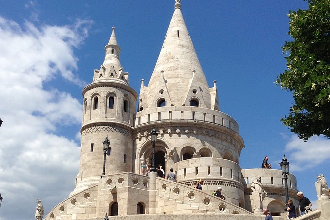 Private tour of Budapest with transfer from Vienna, Local Guide - Is a Vienna to Budapest day trip worth the long drive?